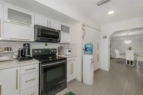 7171 Sheridan Street Hollywood FL 33024
