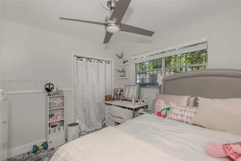 7171 Sheridan Street Hollywood FL 33024