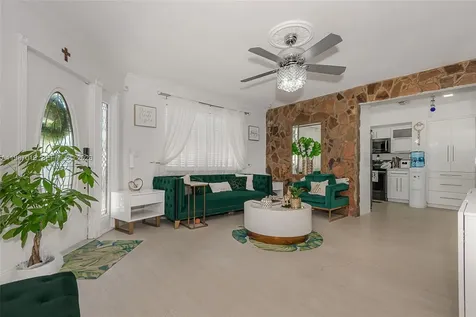 7171 Sheridan Street Hollywood FL 33024