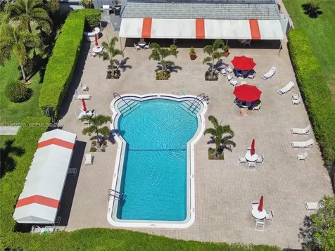 7887 Golf Circle Drive Margate FL 33063