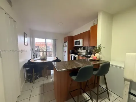 5300 W 21st Court Hialeah FL 33016