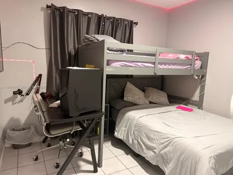5300 W 21st Court Hialeah FL 33016