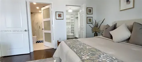 170 SE 14th Street Miami FL 33131