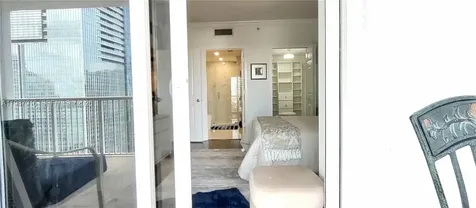 170 SE 14th Street Miami FL 33131