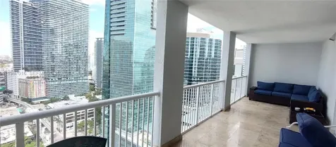 170 SE 14th Street Miami FL 33131