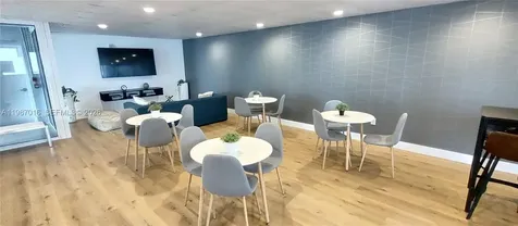 170 SE 14th Street Miami FL 33131