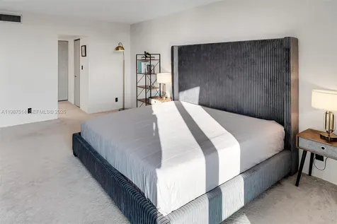 100 Bayview Drive Sunny Isles Beach FL 33160