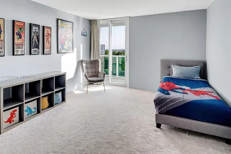 100 Bayview Drive Sunny Isles Beach FL 33160