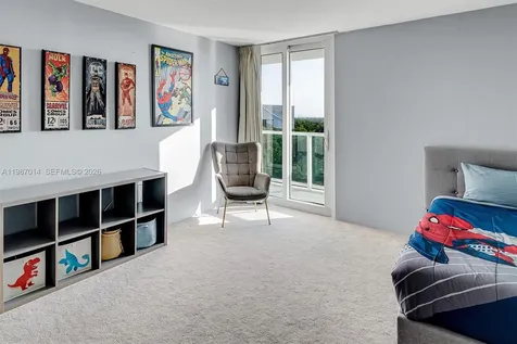100 Bayview Drive Sunny Isles Beach FL 33160