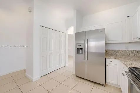 2014 NE 38th Road Homestead FL 33033