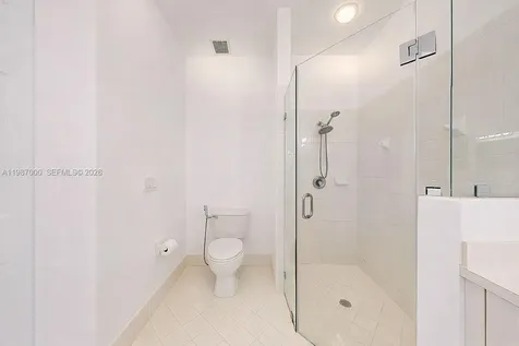 2014 NE 38th Road Homestead FL 33033