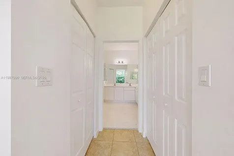 2014 NE 38th Road Homestead FL 33033