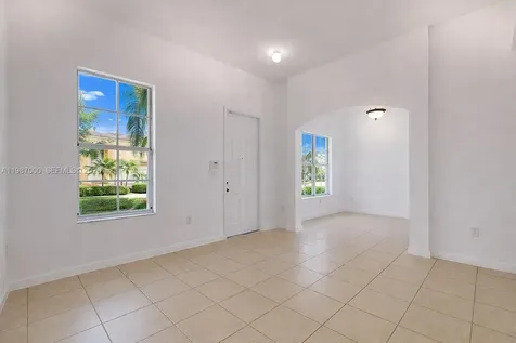 2014 NE 38th Road Homestead FL 33033