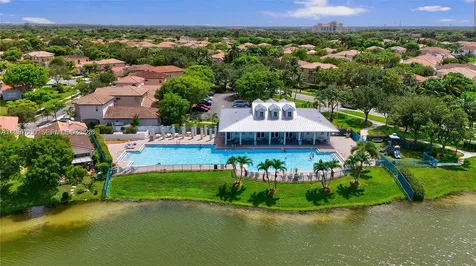 2014 NE 38th Road Homestead FL 33033