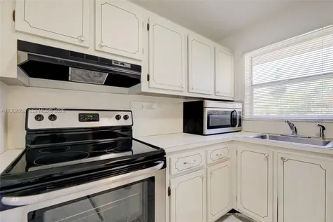 8951 Sunrise Lakes Boulevard Sunrise FL 33322
