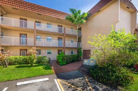 8951 Sunrise Lakes Boulevard Sunrise FL 33322