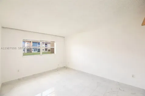 8951 Sunrise Lakes Boulevard Sunrise FL 33322