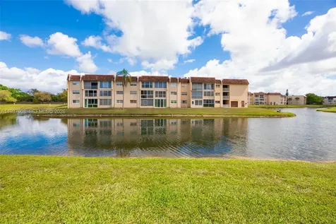 8951 Sunrise Lakes Boulevard Sunrise FL 33322