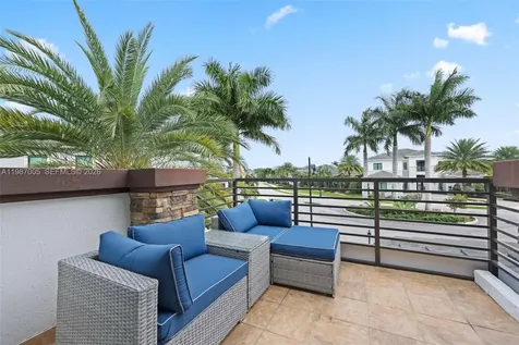 2751 NW 70th Boulevard Boca Raton FL 33496