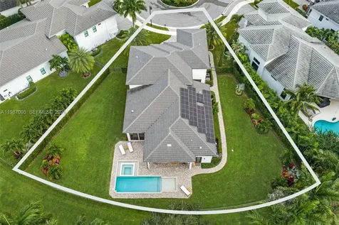 2751 NW 70th Boulevard Boca Raton FL 33496
