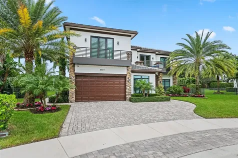 2751 NW 70th Boulevard Boca Raton FL 33496