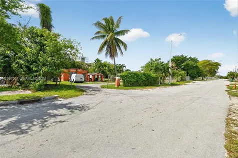 11870 SW 214th Street Miami FL 33177
