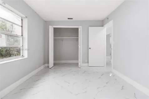8500 SW 20th Street North Lauderdale FL 33068