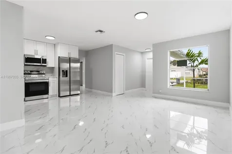 8500 SW 20th Street North Lauderdale FL 33068