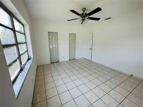 5705 SW 39th Street Miami FL 33155-2842