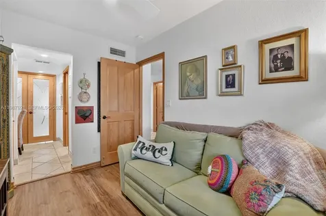 333 SE 20th Avenue Deerfield Beach FL 33441