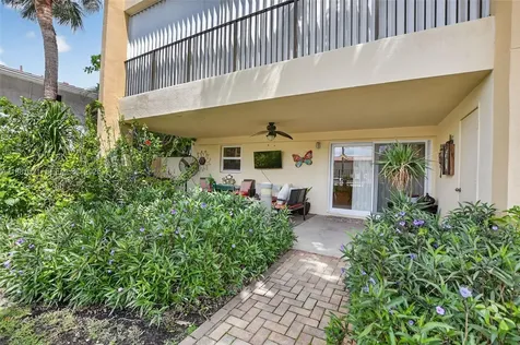 333 SE 20th Avenue Deerfield Beach FL 33441