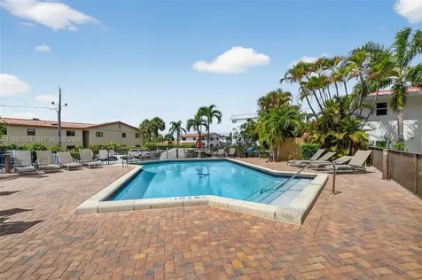 333 SE 20th Avenue Deerfield Beach FL 33441