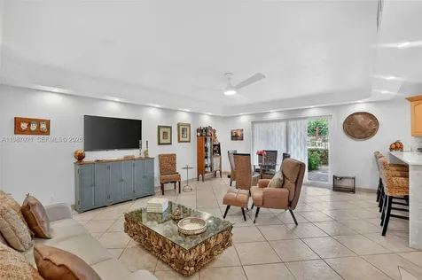 333 SE 20th Avenue Deerfield Beach FL 33441