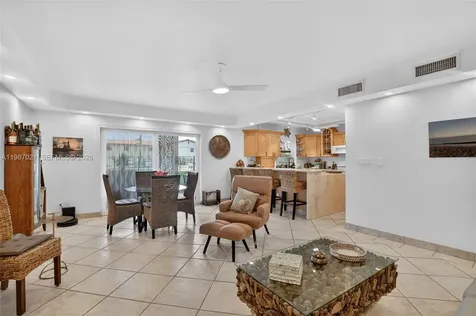 333 SE 20th Avenue Deerfield Beach FL 33441