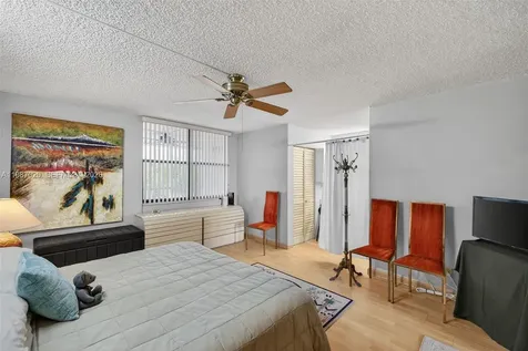 3350 NE 192nd Street Aventura FL 33180