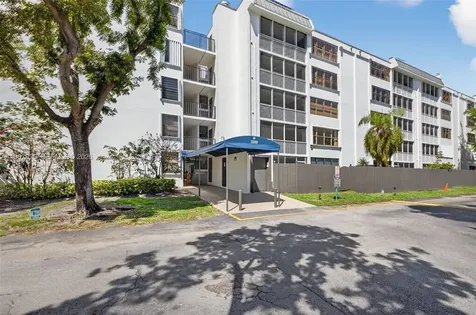3350 NE 192nd Street Aventura FL 33180