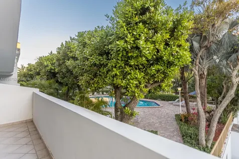 155 Ocean Lane Drive Key Biscayne FL 33149