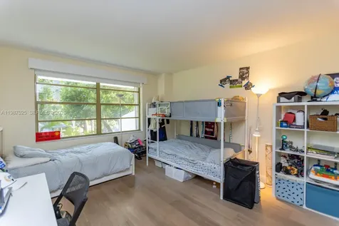 155 Ocean Lane Drive Key Biscayne FL 33149