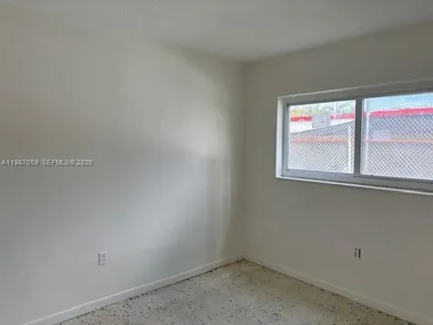 828 SW 20th Avenue Miami FL 33135