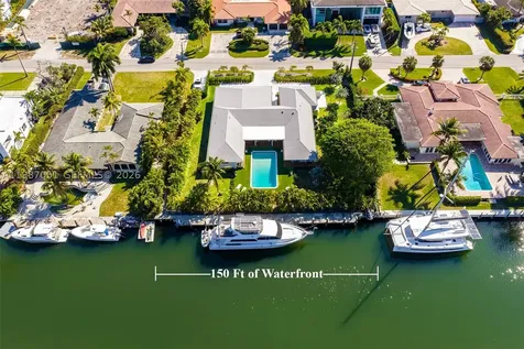424 Alamanda Drive Hallandale Beach FL 33009