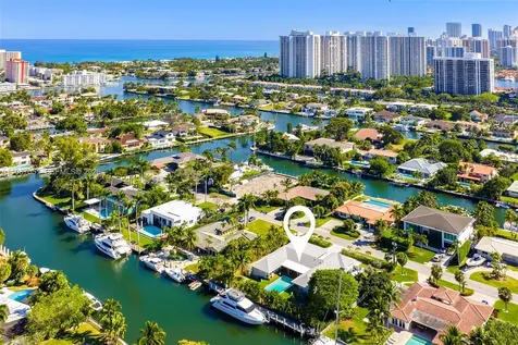 424 Alamanda Drive Hallandale Beach FL 33009