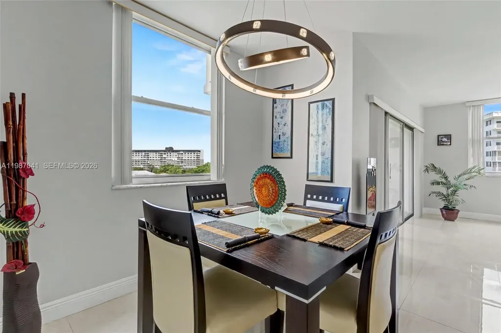4330 Hillcrest Drive Hollywood FL 33021