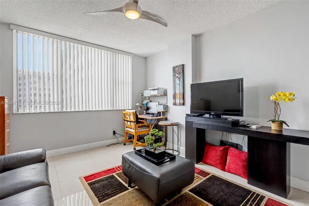 4330 Hillcrest Drive Hollywood FL 33021