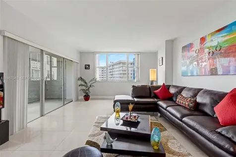 4330 Hillcrest Drive Hollywood FL 33021