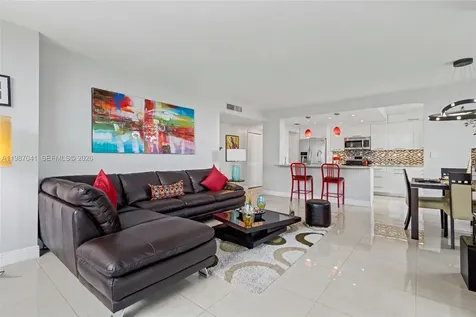 4330 Hillcrest Drive Hollywood FL 33021
