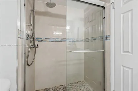 4330 Hillcrest Drive Hollywood FL 33021