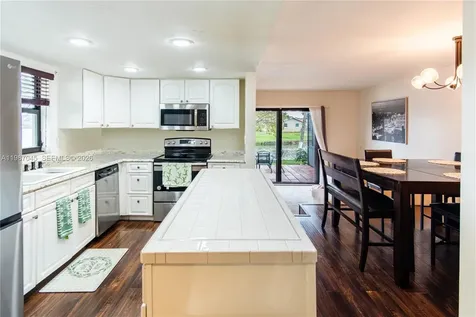 8980 Palm Tree Lane Pembroke Pines FL 33024