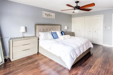 8980 Palm Tree Lane Pembroke Pines FL 33024