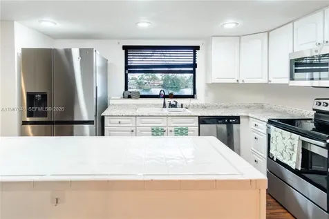 8980 Palm Tree Lane Pembroke Pines FL 33024