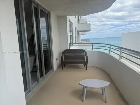 5555 Collins Avenue Miami Beach FL 33140